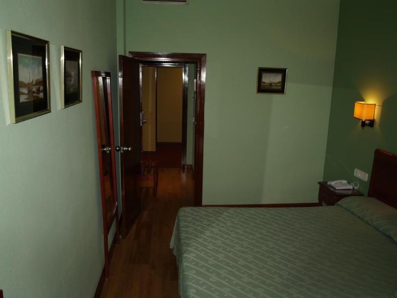 Hotel Serit Jerez de la Frontera Exterior photo